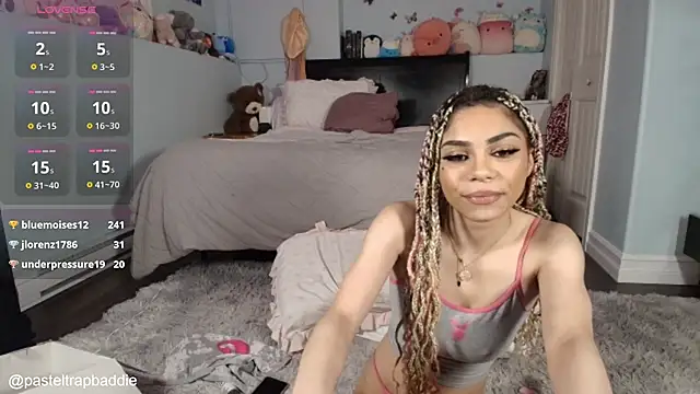 pasteltrapbaddie webcam