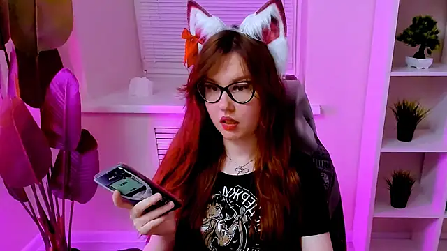 CarolGiggly webcam