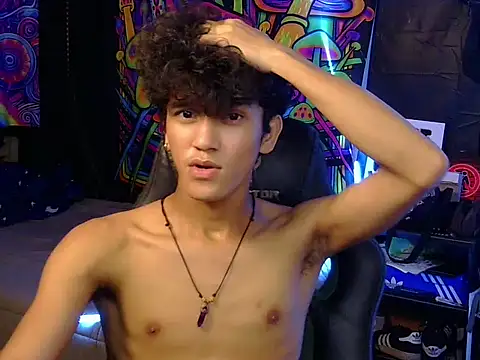 hugekenbigcock webcam