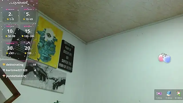 ZoeBakers_ webcam