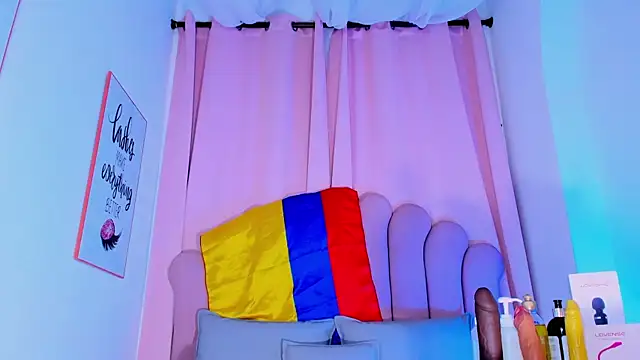 NicoleMadrird webcam
