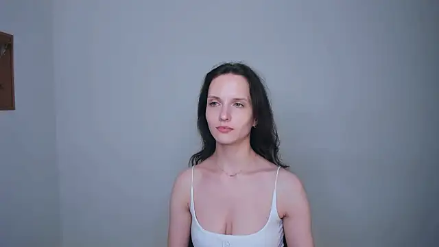 Ariadna_Shy webcam