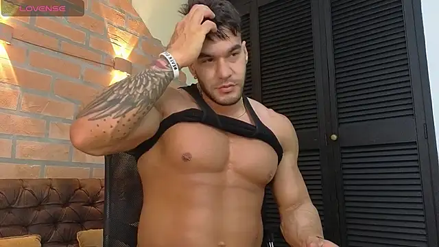 zac_levis_