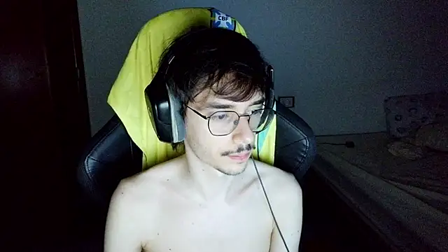 gabrielNovin17cm webcam