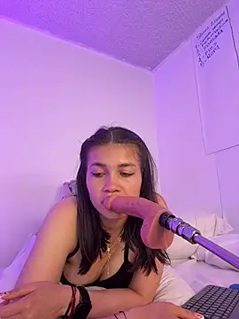 aurora_divine webcam