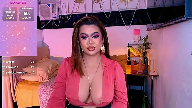 asiankatyhuge webcam