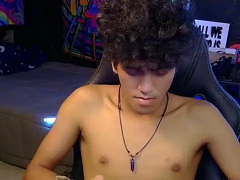 hugekenbigcock webcam