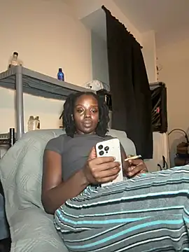 thechocolatepeach live sex cam