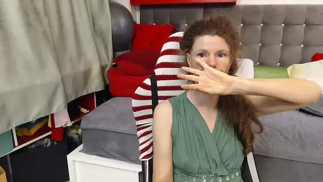 kellyterapy webcam