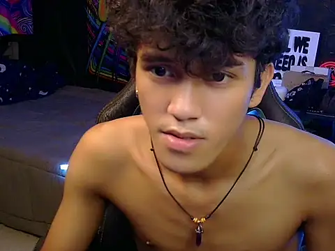 hugekenbigcock webcam