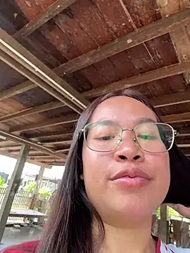 Ponthip webcam