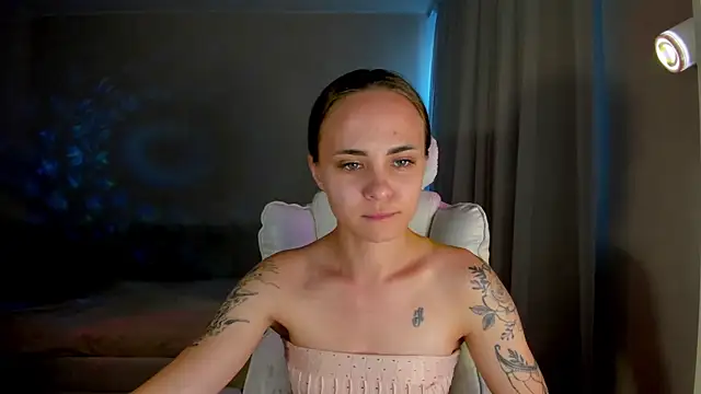 Black_Dollarss webcam
