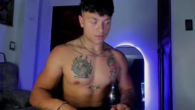 Dominic_Biker__ webcam