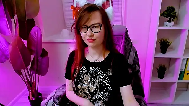 CarolGiggly webcam