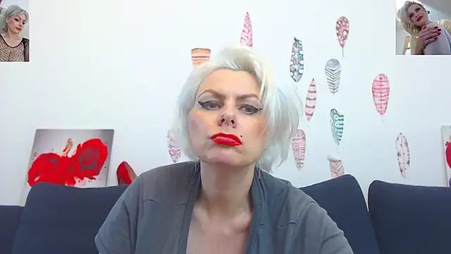 Golden__Girl__WOW__ webcam