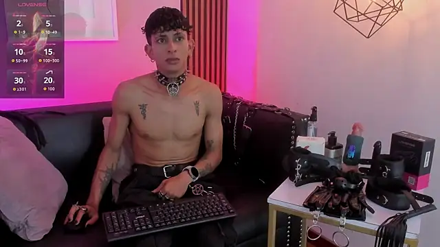 Maximoking26 webcam