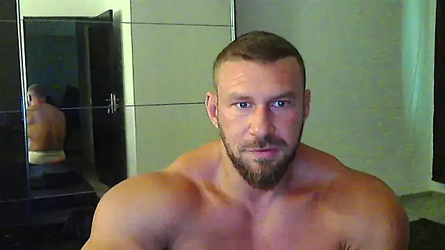 muscularkevin webcam