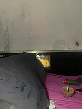 crisfootlicker webcam