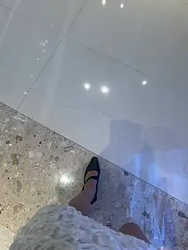 yimisun01 live sex cam