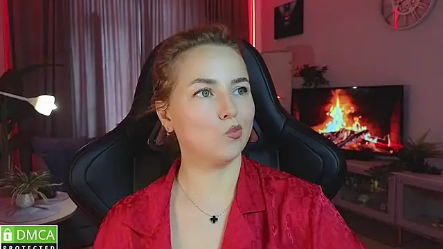 Mira_Mermayd webcam