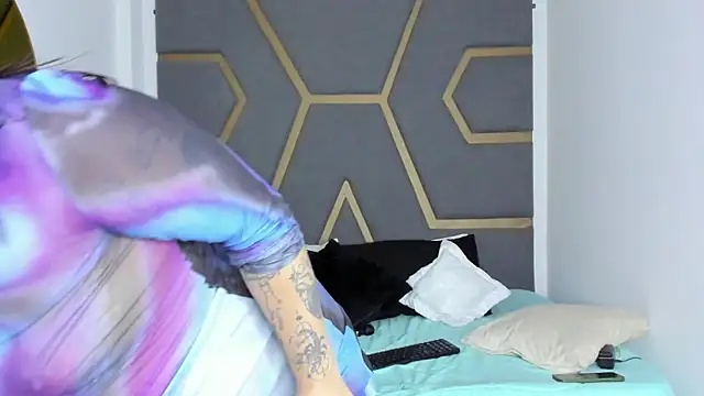 juana_valkiria webcam