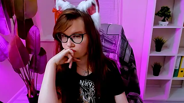CarolGiggly webcam