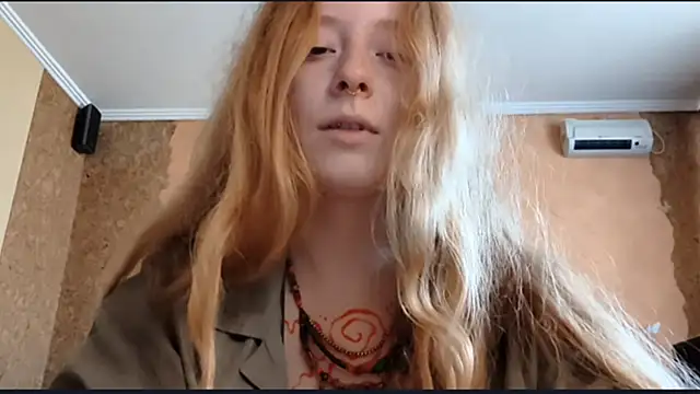 KateVibe_01 webcam