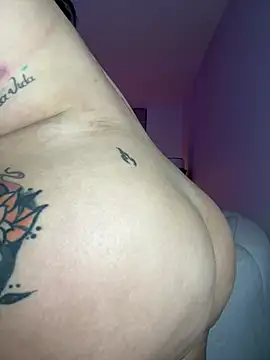 GabyMejiaa live sex cam