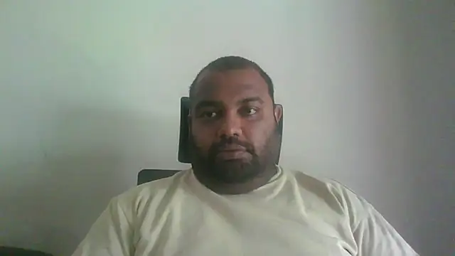 FatCockBoySL live cam on StripChat