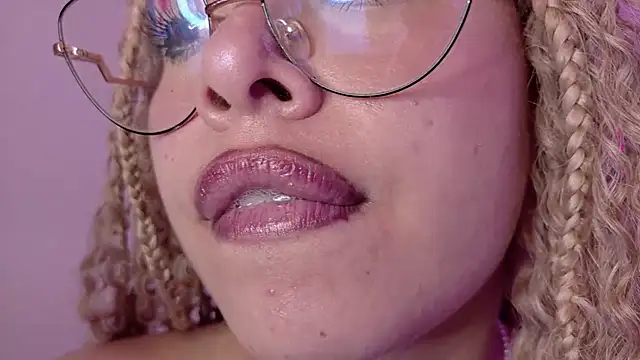 Haelycute webcam