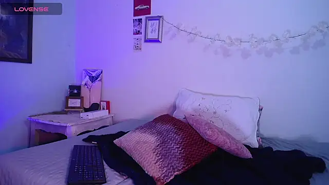 dark__nymph webcam