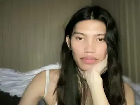 Yourgoddess_jayve webcam