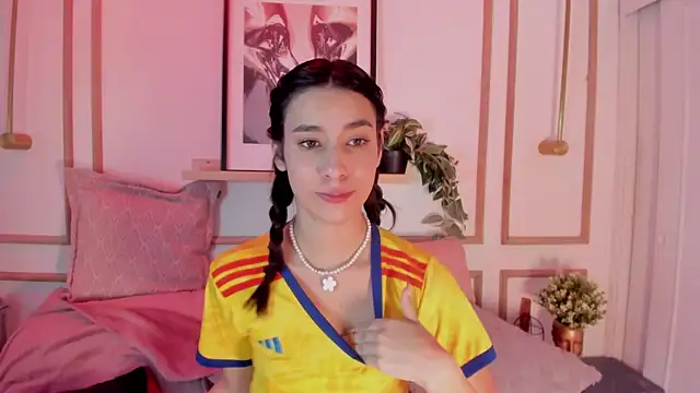 nanami_ - Nanami_'s free webcam - UK Sex Cams