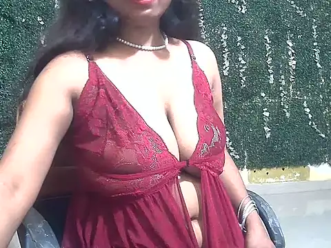 Ruhi_Hotty webcam