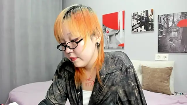 Cute__Kiko webcam