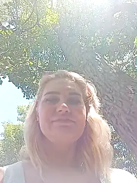 JennyOMay webcam