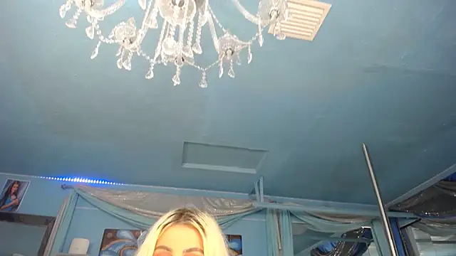 ADRIANNA_FOX webcam