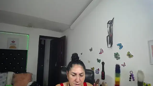mature_bigboobs10 webcam