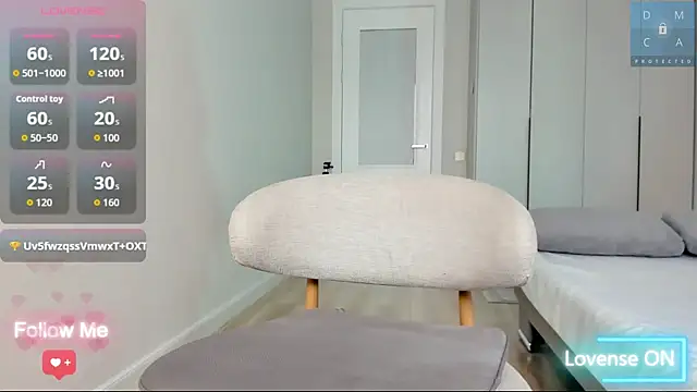 MinaDiamondd webcam