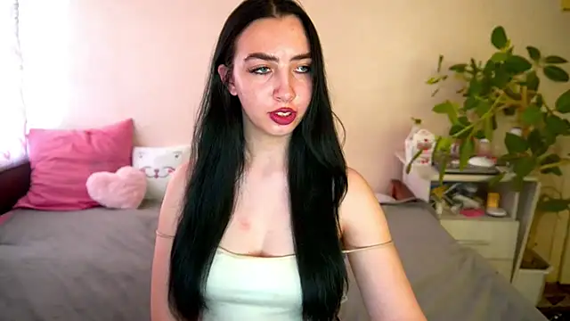 WildKittenX_ webcam