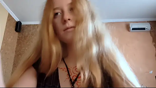 KateVibe_01 webcam