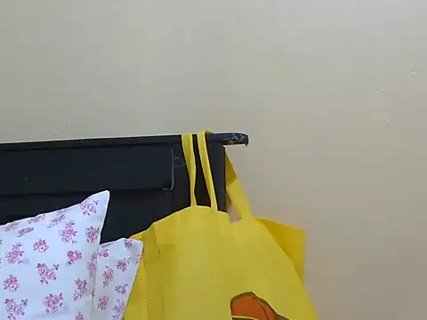 kinkydolll webcam