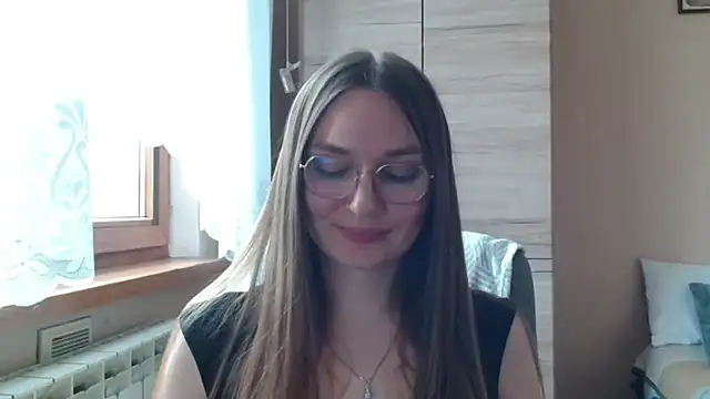 LooveELLYx webcam