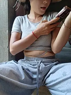 Linda-yiyi webcam
