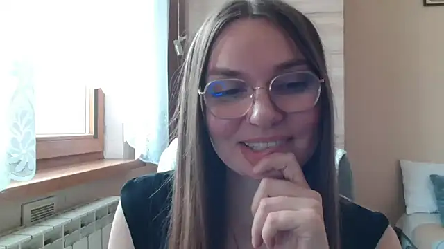 LooveELLYx webcam
