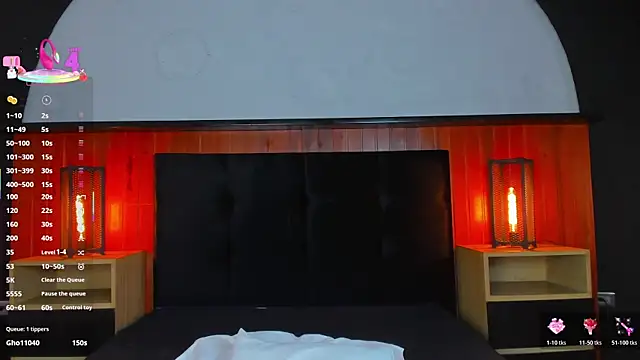 Leo_Savage_ webcam