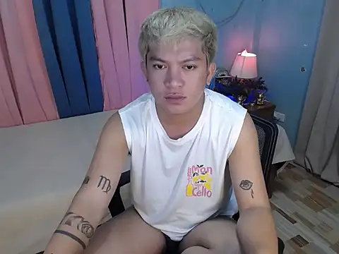 Fuckboii_intown webcam