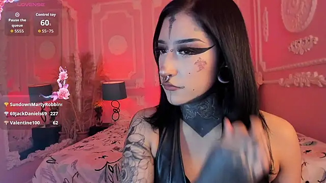 Kat_VonDe webcam