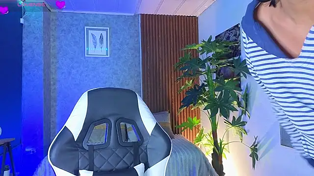 Zoee_Kiss_ webcam
