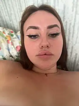 KiraSunshine webcam